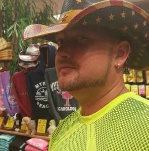 Meet your Posher, Chadd